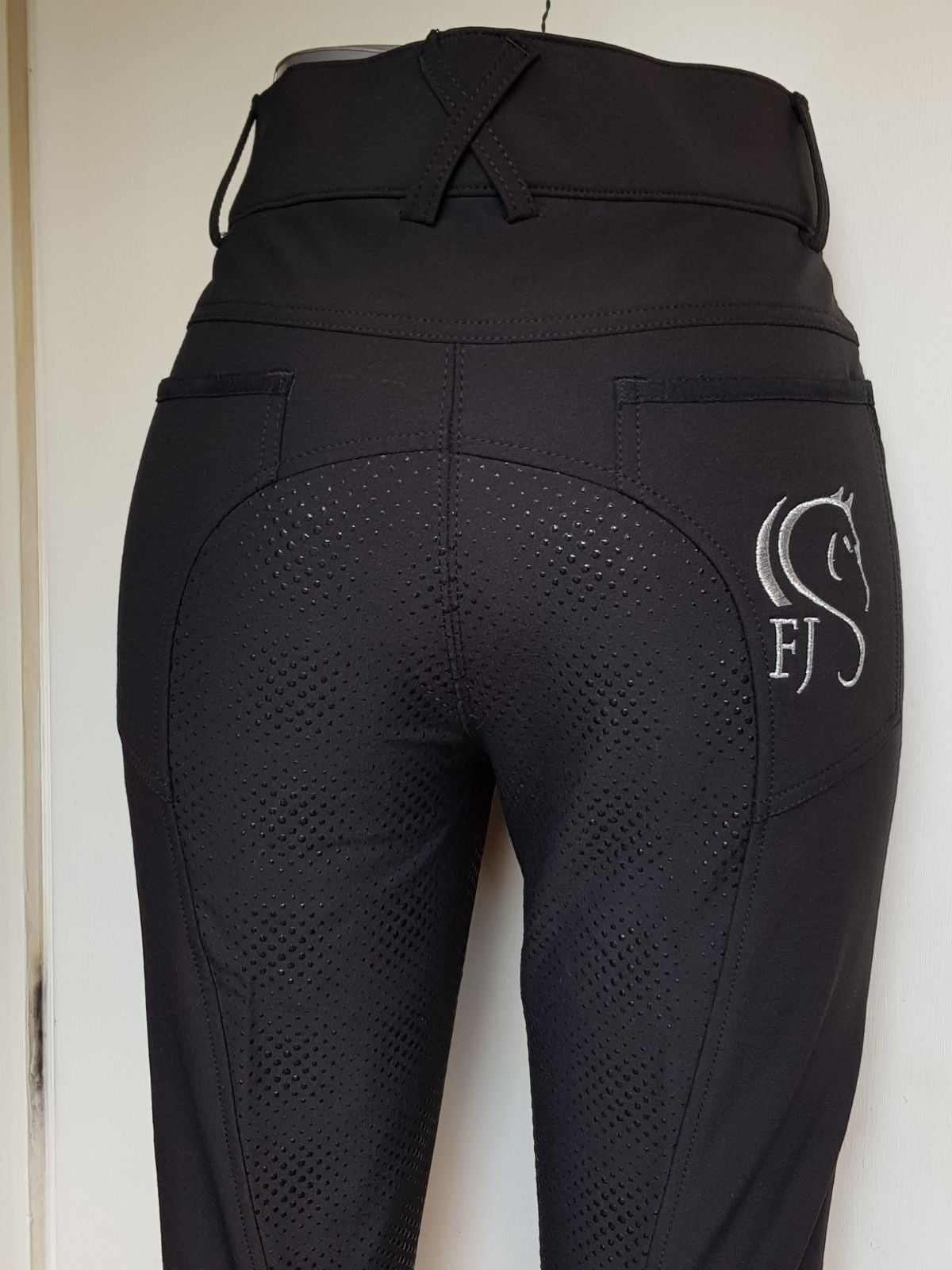 Ladies silicone grip breeches in black