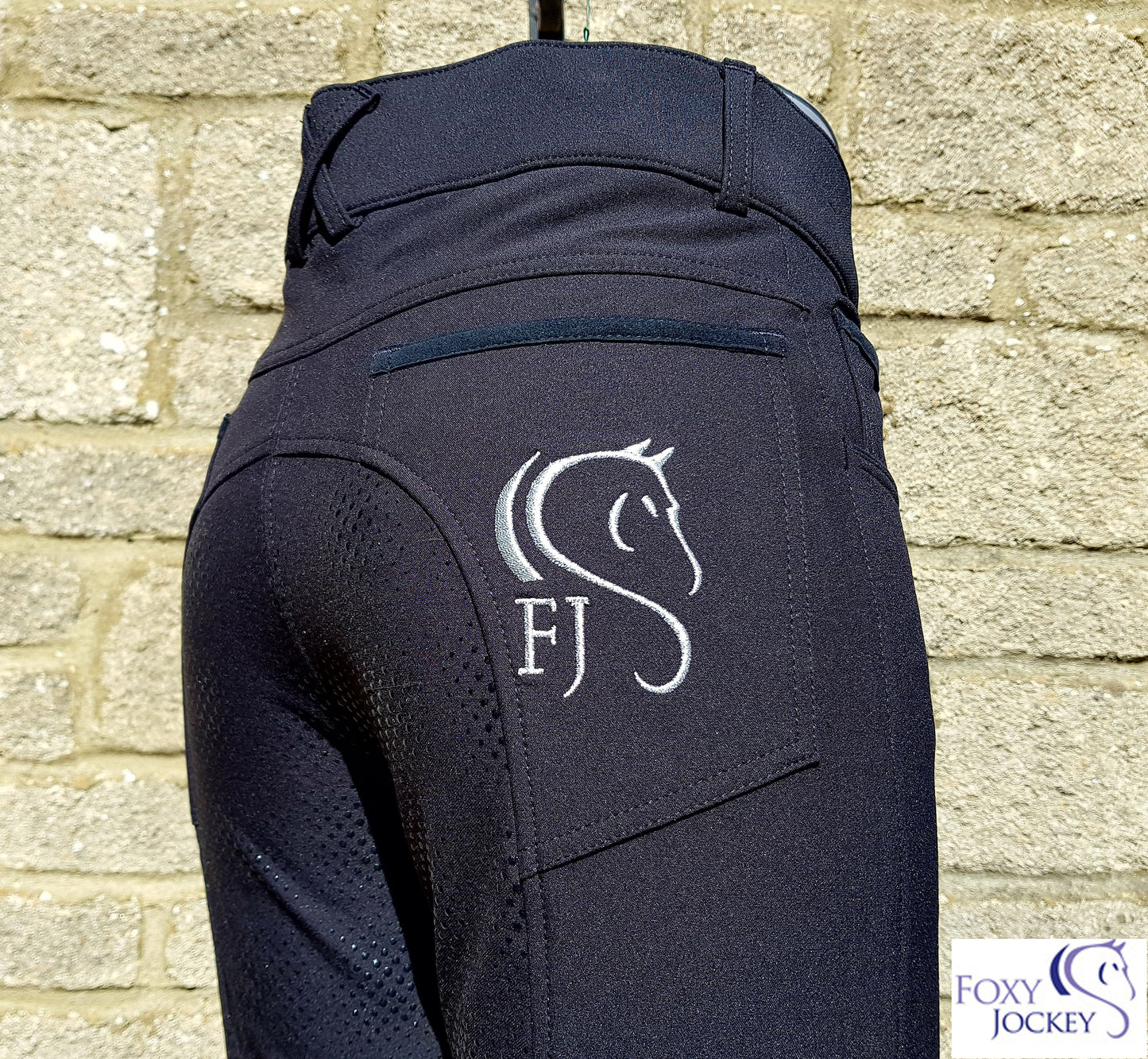 Ladies silicone grip breeches in black